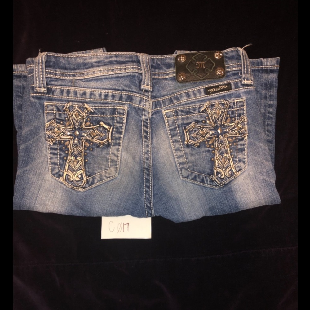Miss Me Jean Bermuda Shorts C017